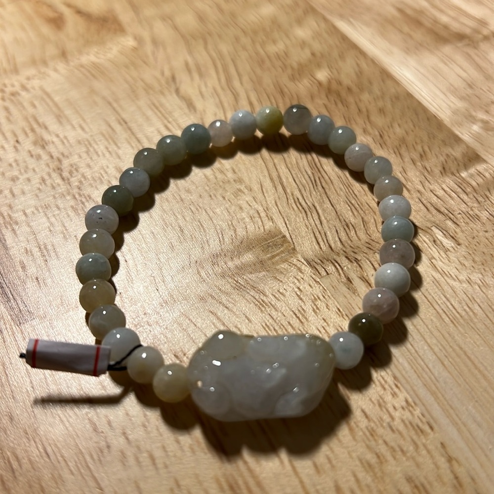 Multi colored green jade bracelet New
